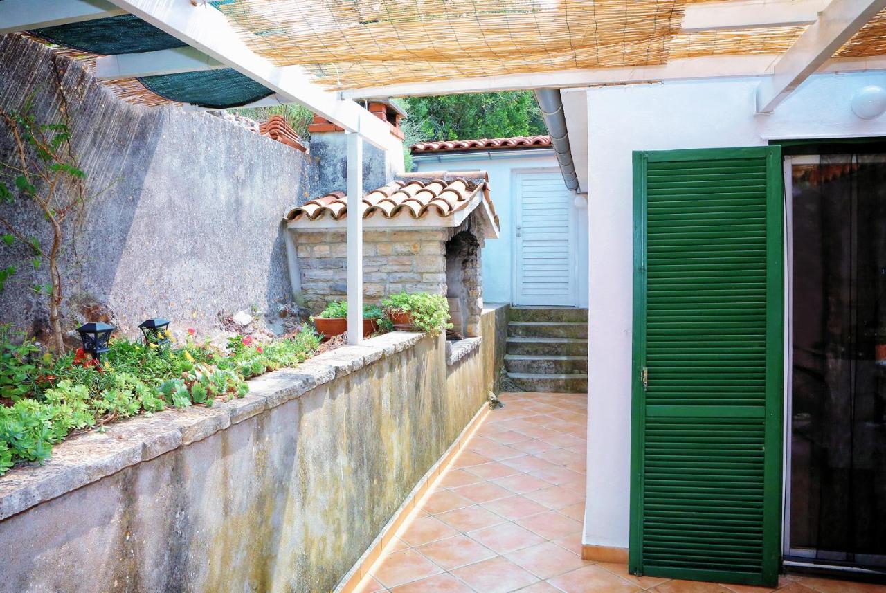 Seaside Holiday House Sali, Dugi Otok - 16128 Exterior photo